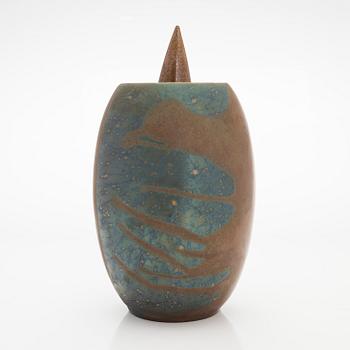 Inkeri Leivo, vas med lock, keramik, signerad Inkeri Leivo Arabia.