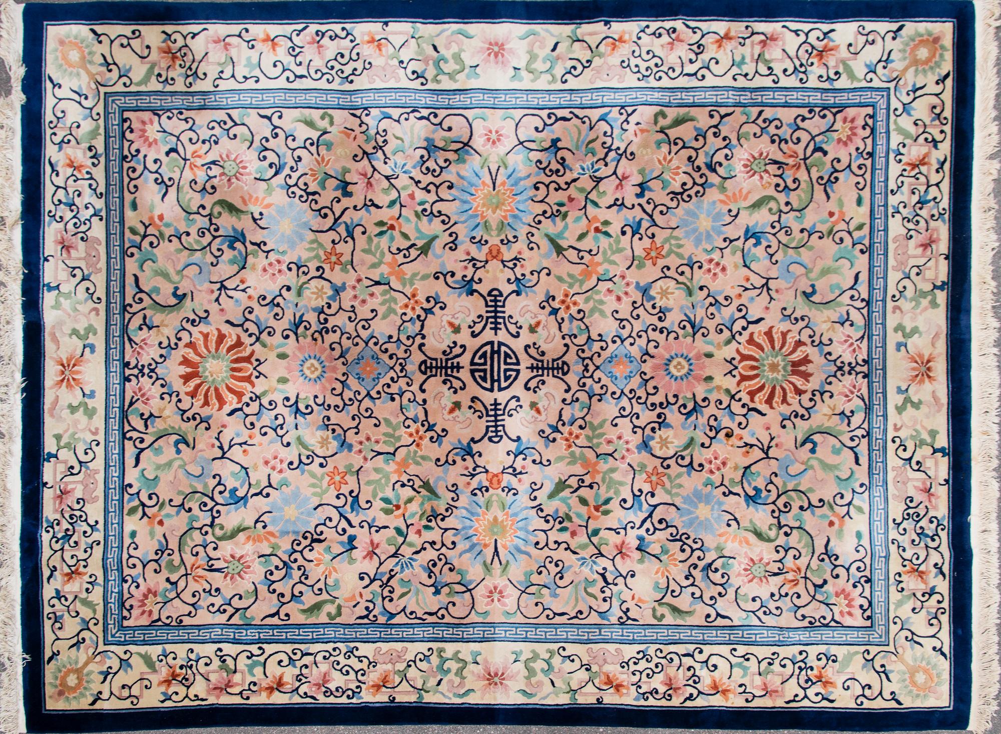 MATTA, Kina, 1900-talets andra hälft, 275x375 cm.