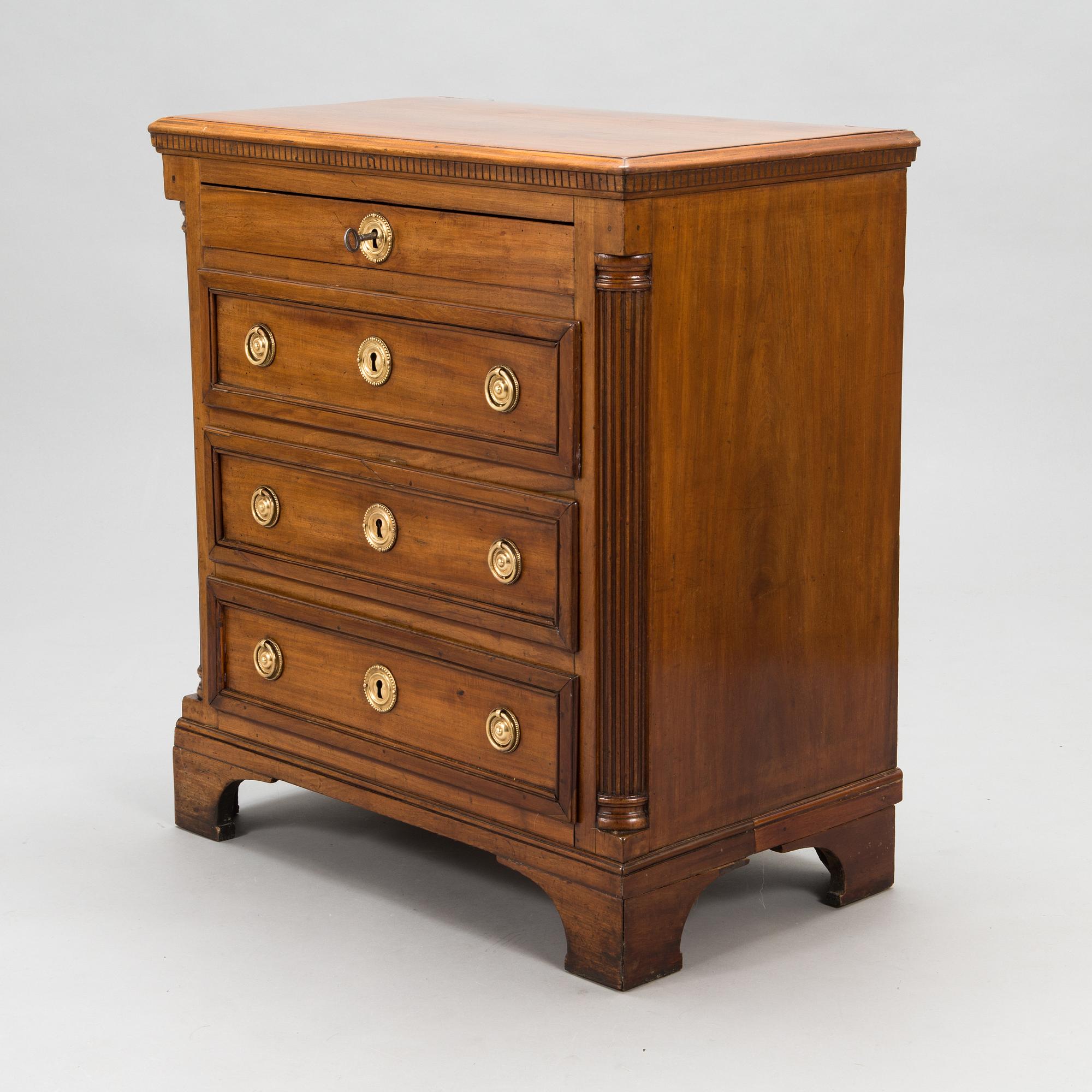 Chest of drawers, Louis XVI style, Denmark, early 19th century.