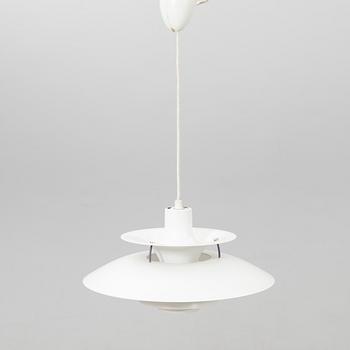 Poul Henningsen,.