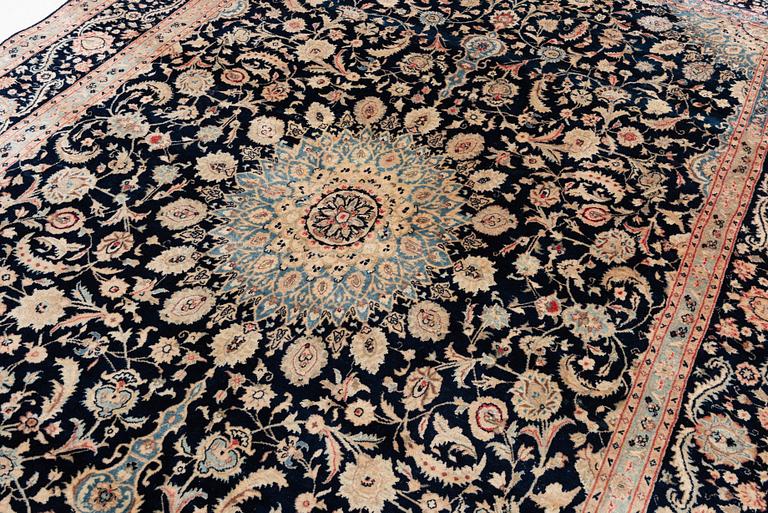Carpet, Keshan, approx. 325 x 238 cm.