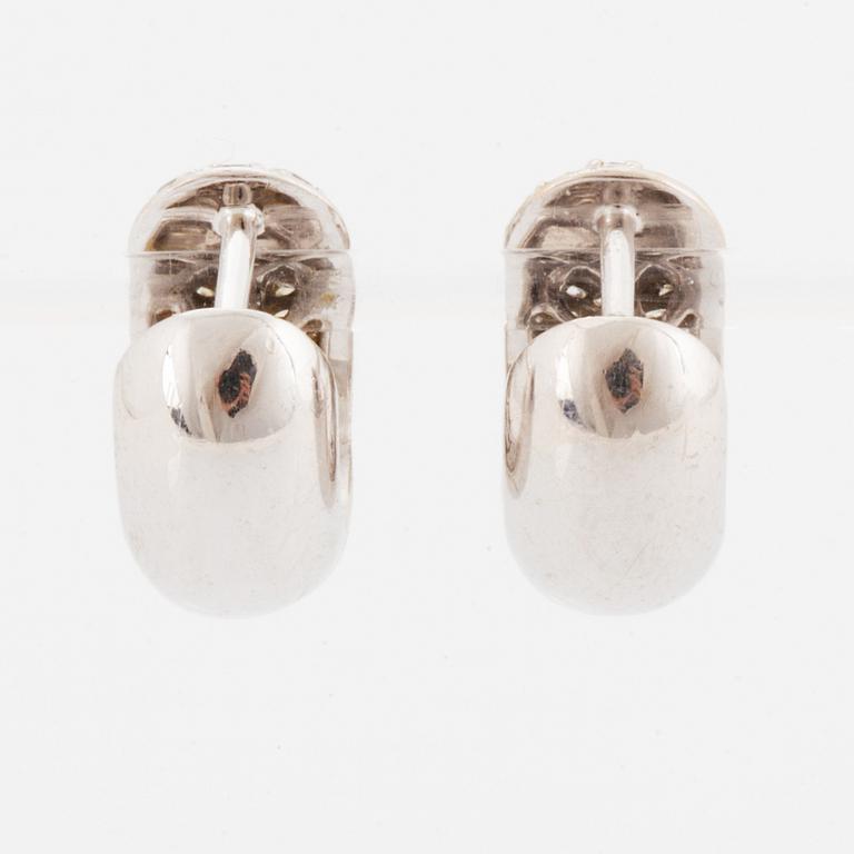 Pair of brilliant-cut diamond earrings, pavésetting, total ca 1.16 ct.