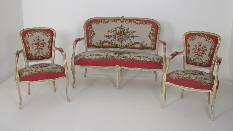 SALONGSMÖBLEMANG, 3 delar, Louis XV-stil.