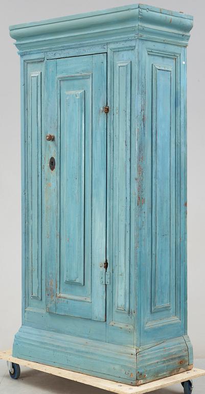 STÅNDSKÅP, allmoge, 1700-tal.