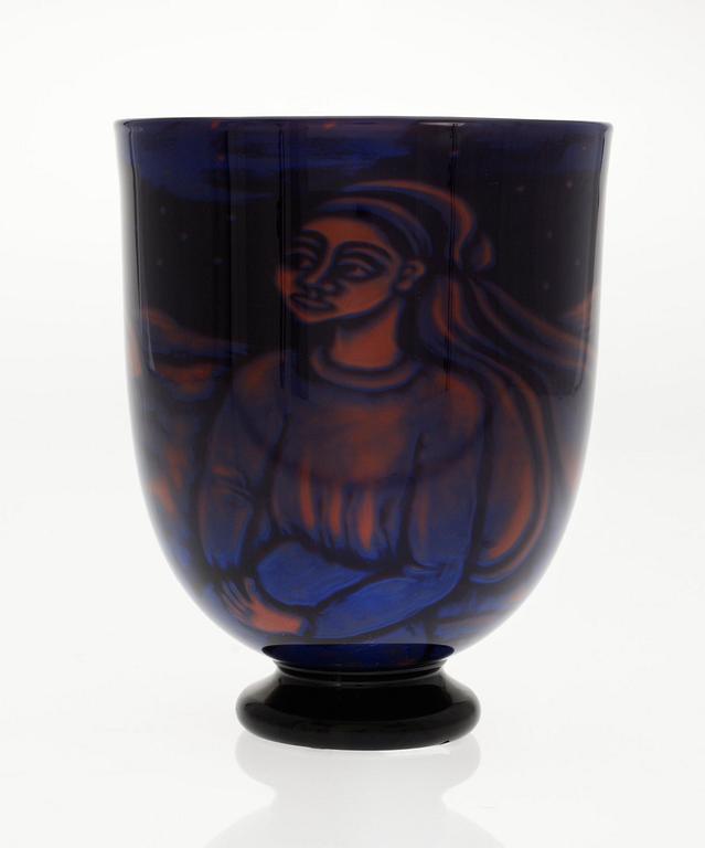 An Eva Englund graal glass vase, Orrefors 1990.