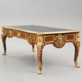 A Régence style, Ormolu - Mounted Bureau Plat, around year 1900.