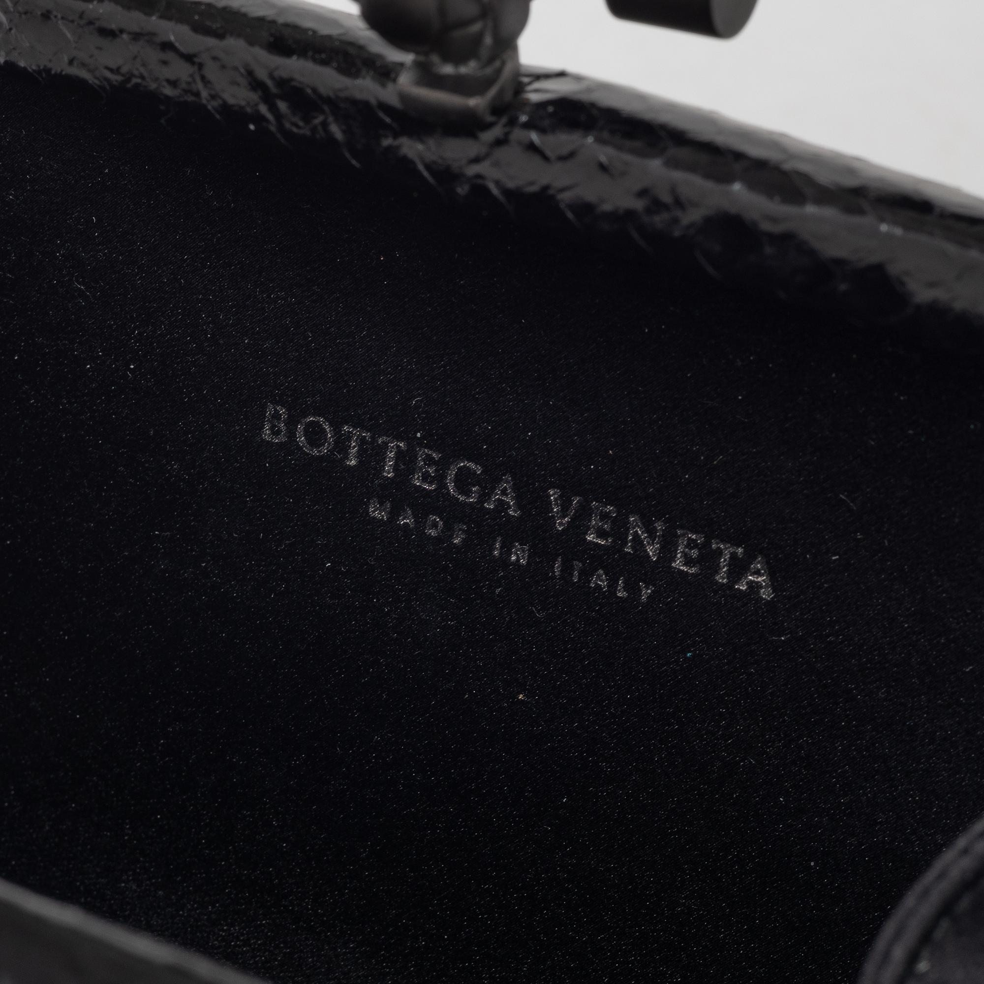 Bottega Veneta clutch, "Knot".