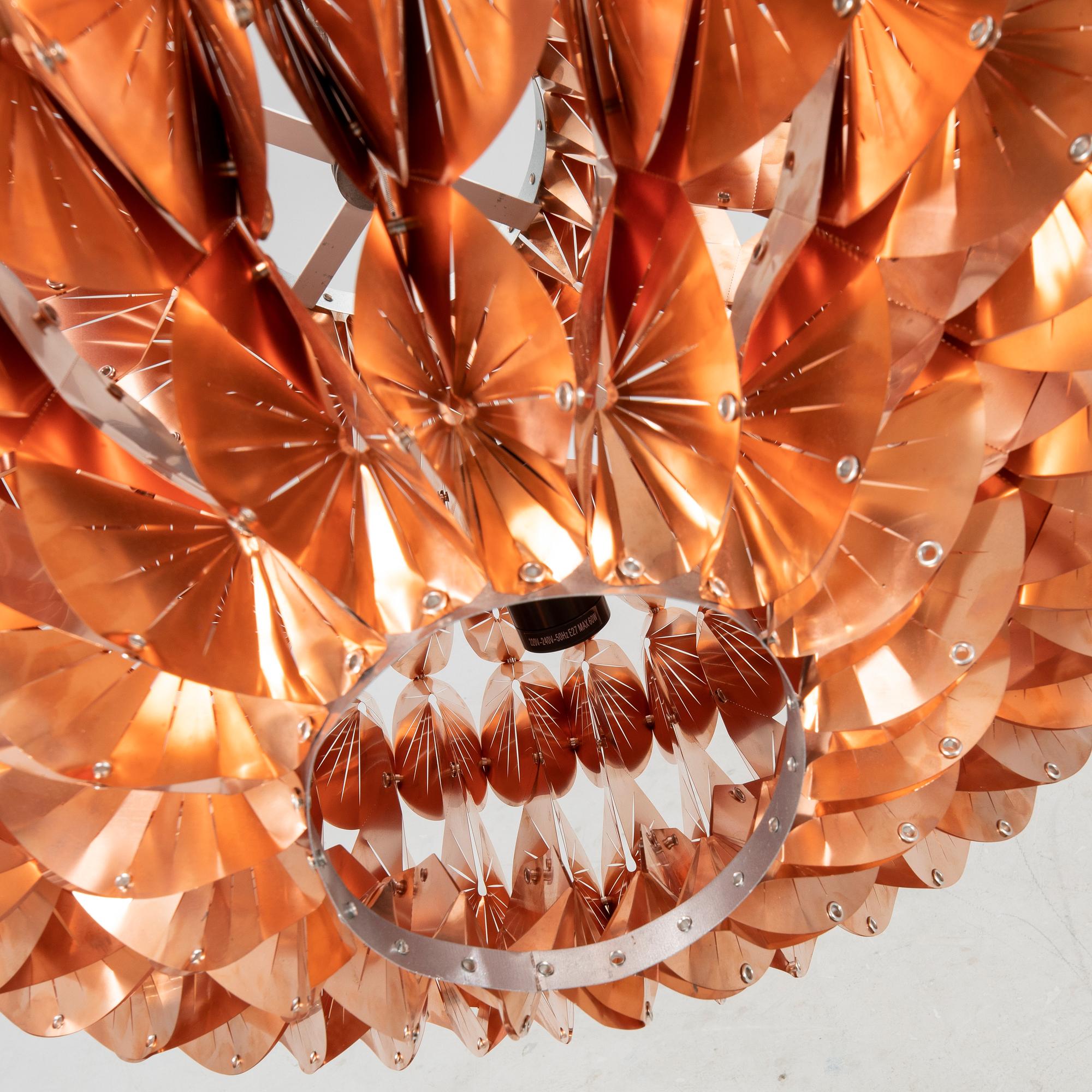 Lisa Hilland, ceiling lamp/table lamp from the Glamrocks series 20023.