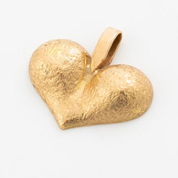 Pendant in the shape of a heart, 18K gold, likely PA Lundahl-Terrs.