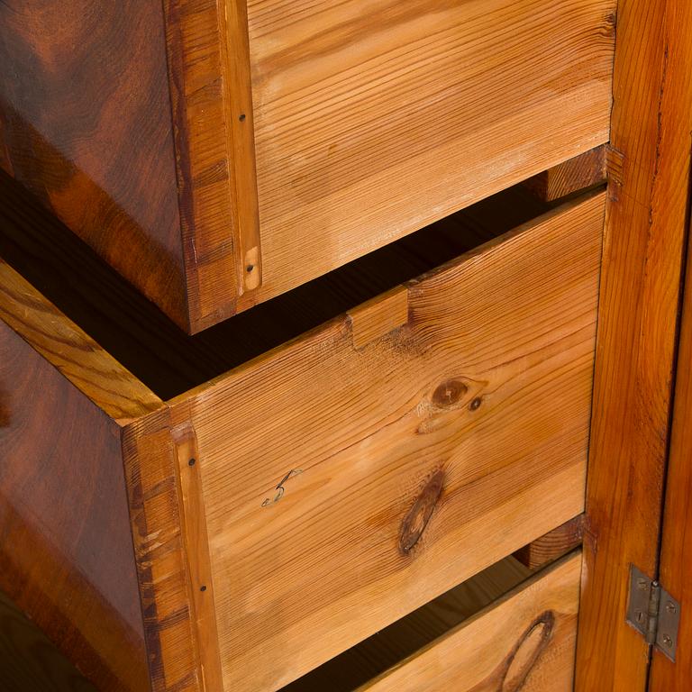 Gentleman's chest of drawers / chest of drawers, circa 1870,