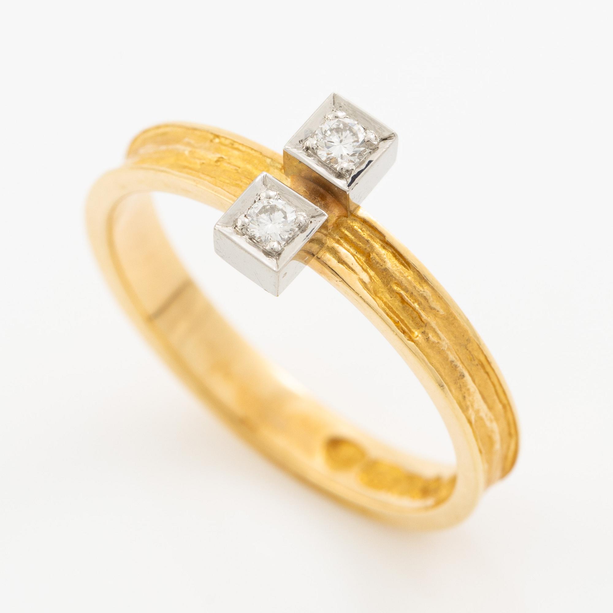 Lapponia, ring 18K with round brilliant-cut diamonds, Finland 1978.