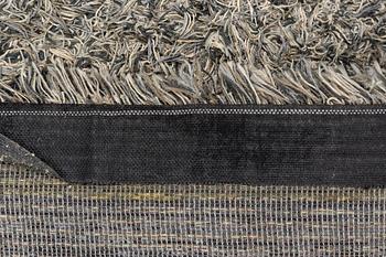 Gunilla Lagerhem-Ullberg, Carpet, Kasthall, Fogg 1, ca 225 x 260 cm.
