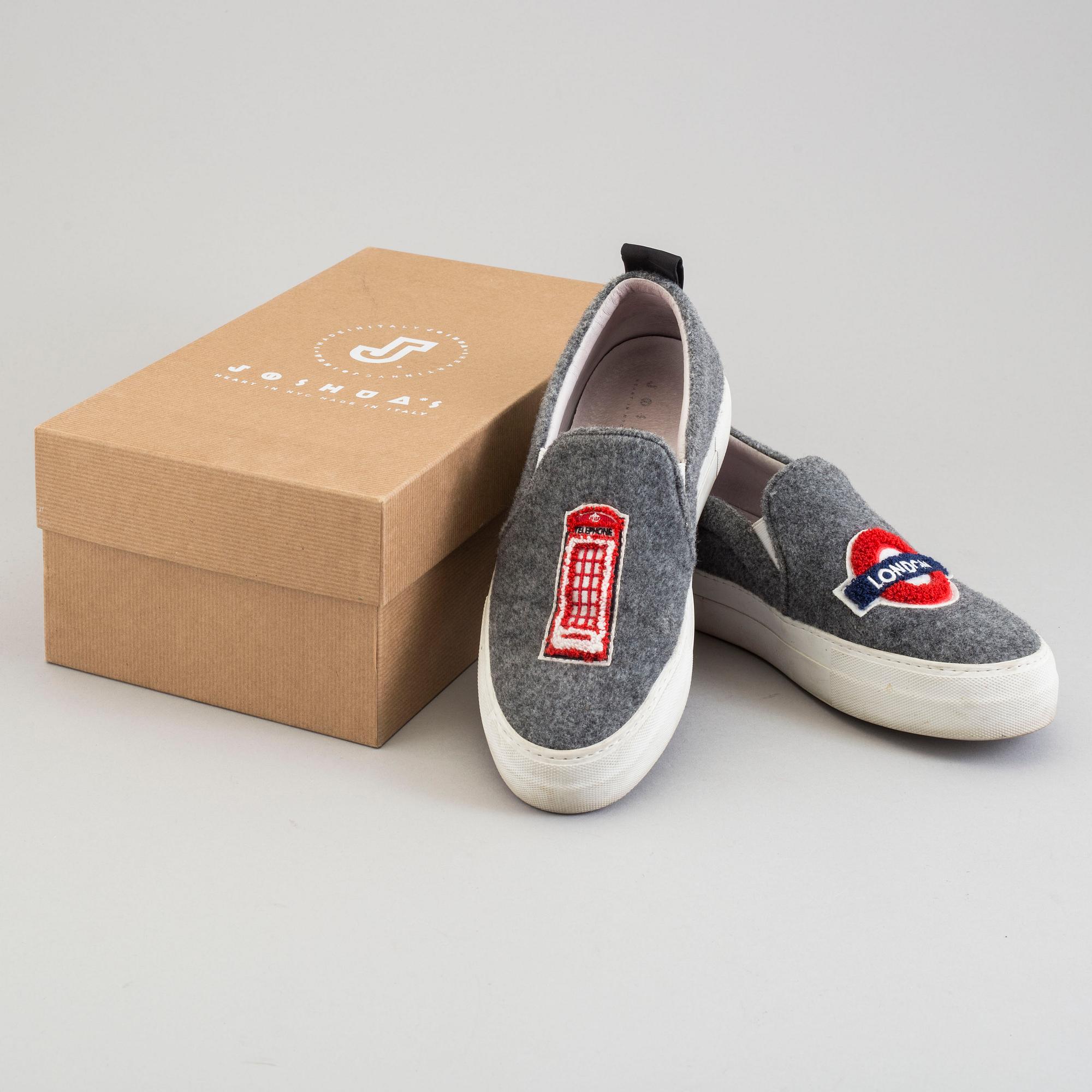 a pair of Joshua Sanders shoes, size 39.