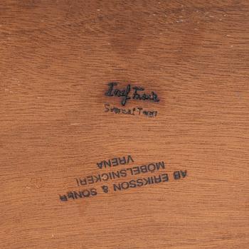 Josef Frank, satsbord, 3 delar, modell 618, Firma Svenskt Tenn, efter 1985.