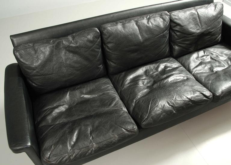 SOFFA. Märkt "Mio", 1950-tal.