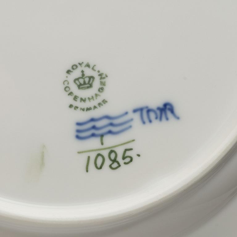 Dinner service, 45 pieces, porcelain, "Blue Fluted", Royal Copenhagen, Denmark.