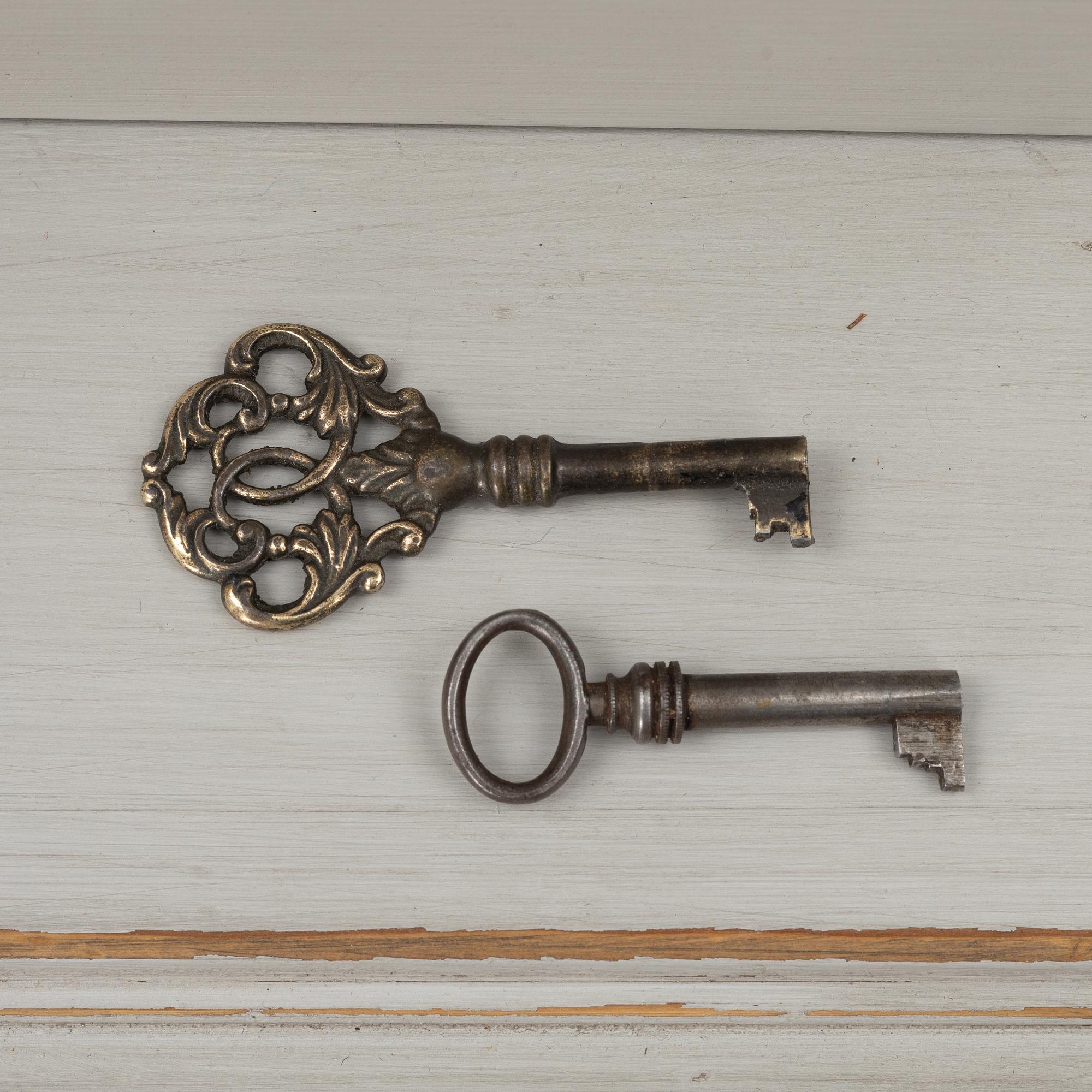 Vitrinskåp, sent 1800-tal.