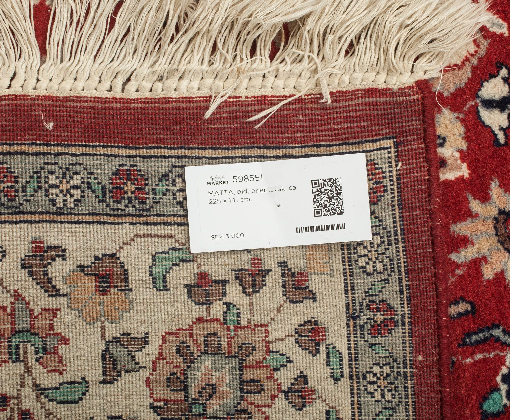 MATTA, old, orientalisk, ca 225 x 141 cm.