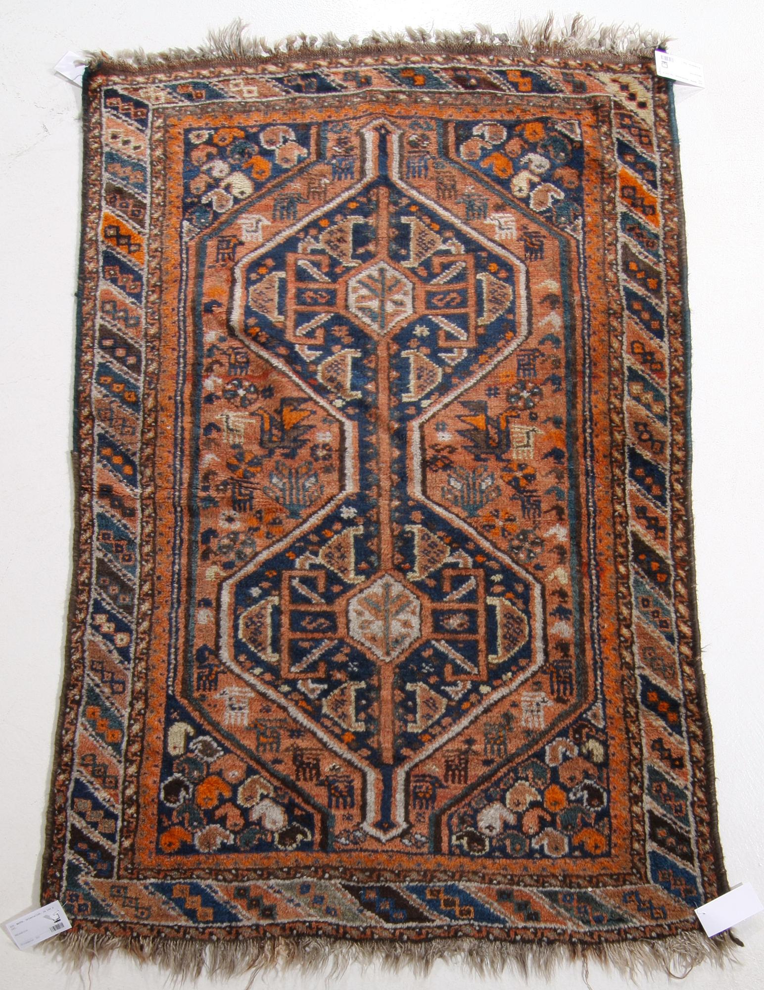 MATTA. Orientalisk. Ca 144 x 103.