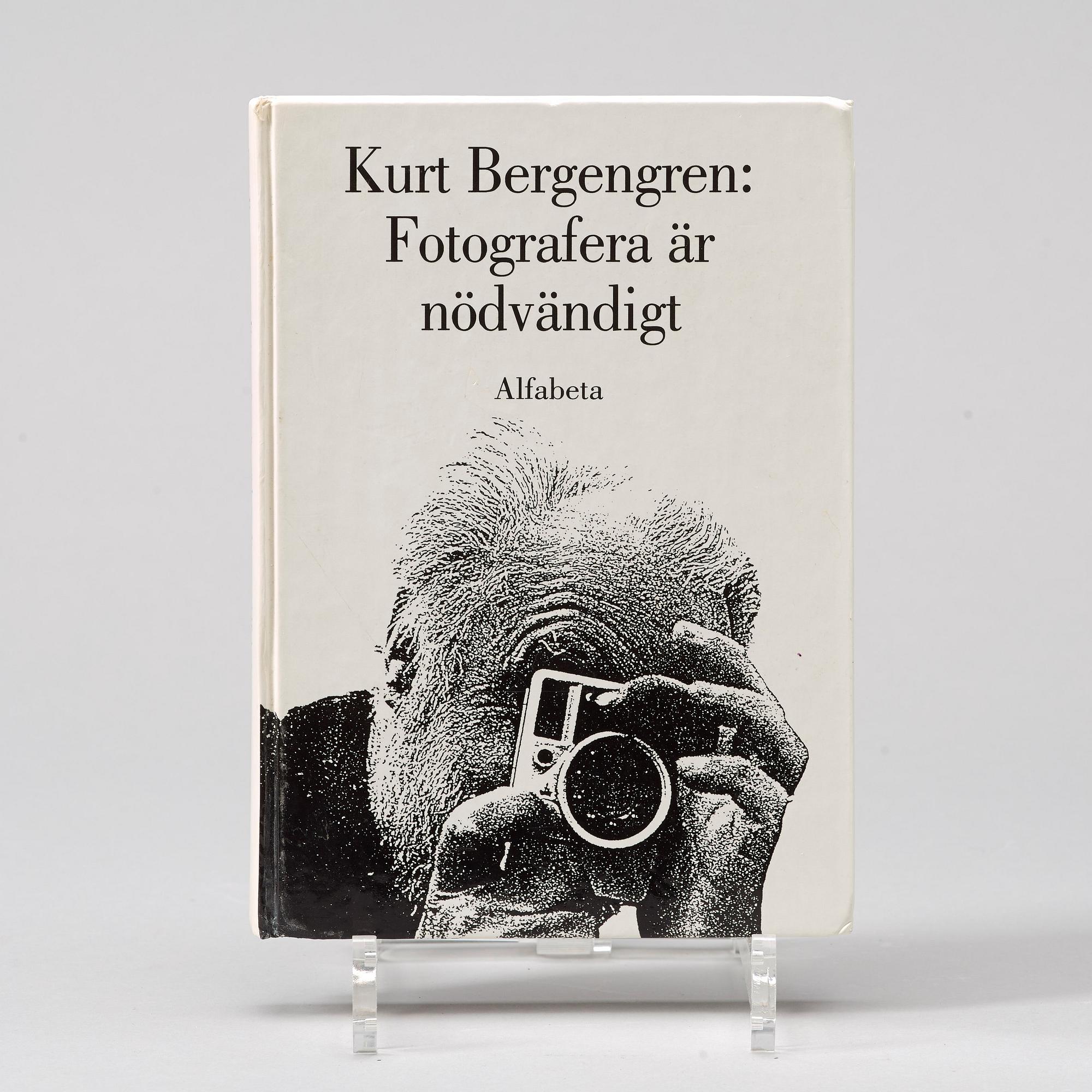 Photo books, 11, e.g Sune Jonsson.