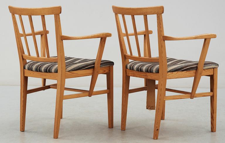 KARMSTOLAR, ett par, Carl Malmsten, Svensk Fur, 1900-talets andra hälft.