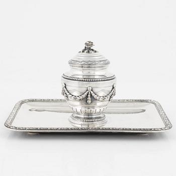 A silver ink-well, with Swedish import marks.