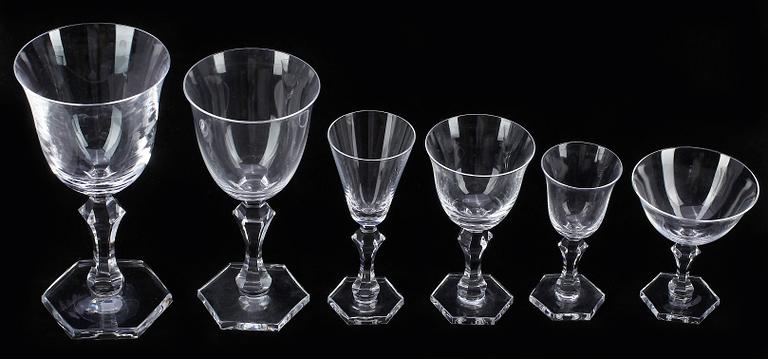 GLASSERVIS, 50 delar, "Gustaf Adolf", Elis Berg, Kosta, 1952.