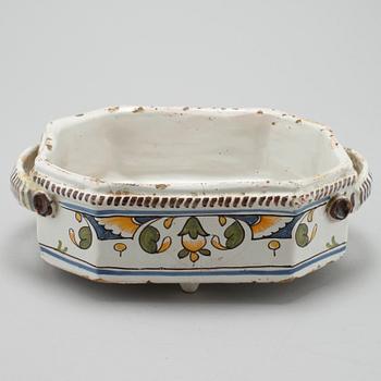 An 18th century faience jardiniere.