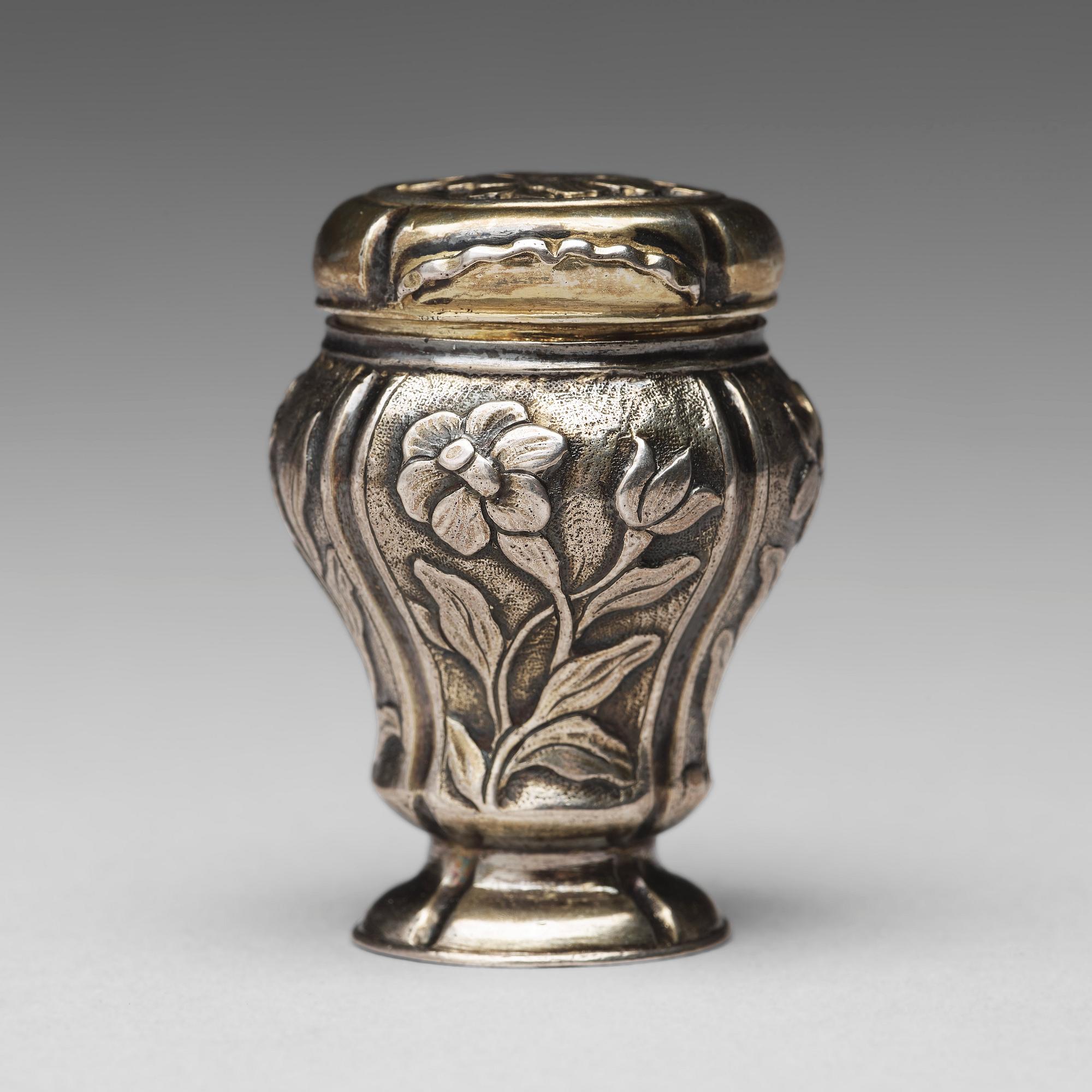A Swedish 18th century silver-gilt snuff-box, mark of Ferdinand Sehl ty, Stockholm 1759.