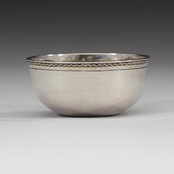 A Finnish 18th century silver thumbler, Jonas Lexell, Åbo 1754.
