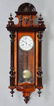 VÄGGPENDYL, nyrenässans, sent 1800-tal.
