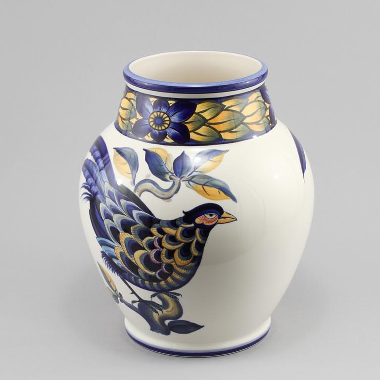 URNA, porslin, Christian Joachim för Royal Copenhagen, 1900-talets andra hälft.