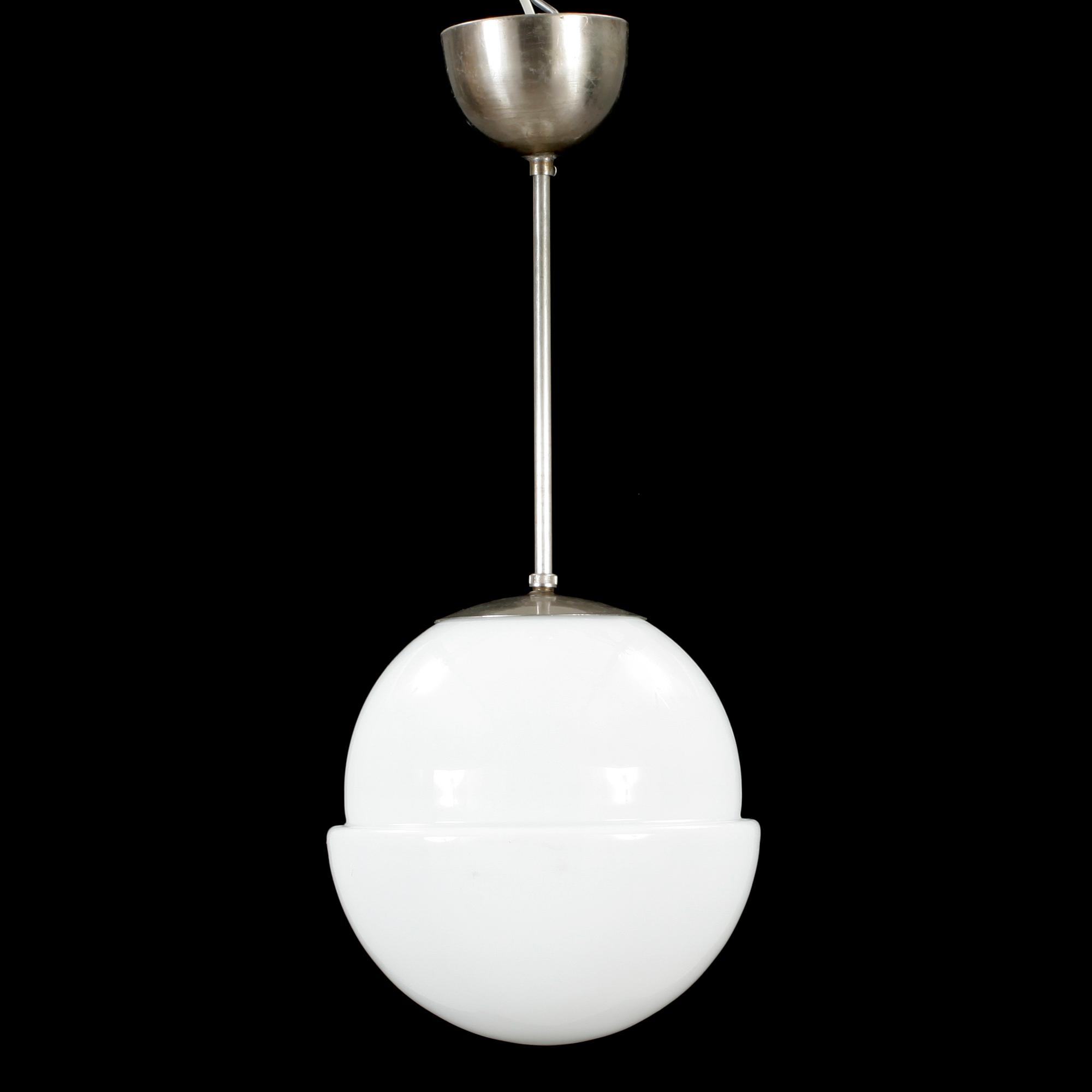TAKLAMPA, glas, 1900-talets andra hälft. Höjd ca 58 cm.