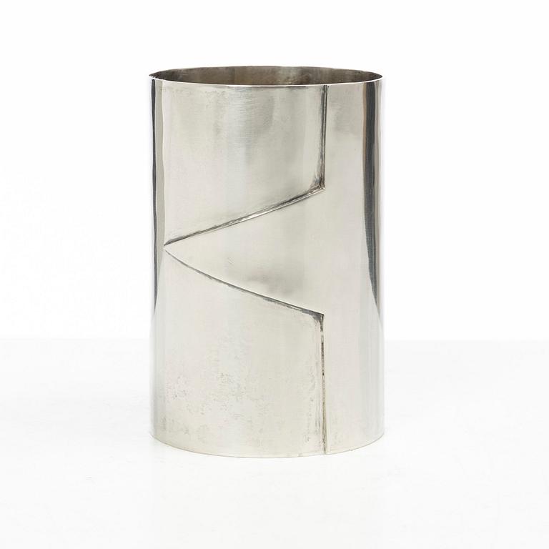 W.A. Bolin, vas, sterling silver, design Barbro Littmarck, Stockholm 1971.