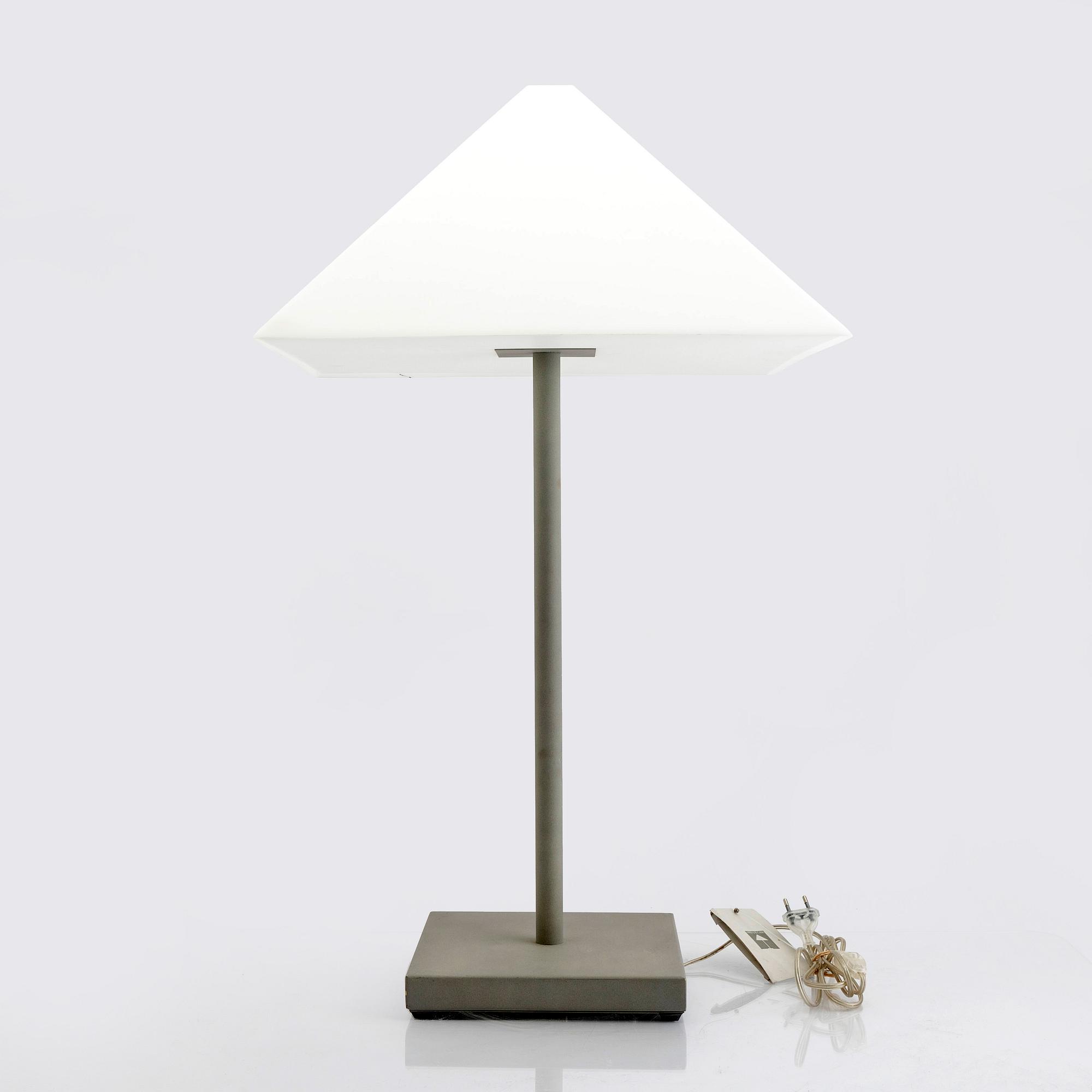 A Giorgio Armani Logo table lamp for Armani Casa 1982. Bukowskis