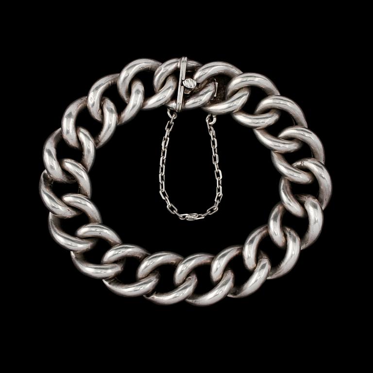 ARMLÄNK, silver, kattfotstämplad, 1900-talets tredje kvartal. Vikt 18 g.