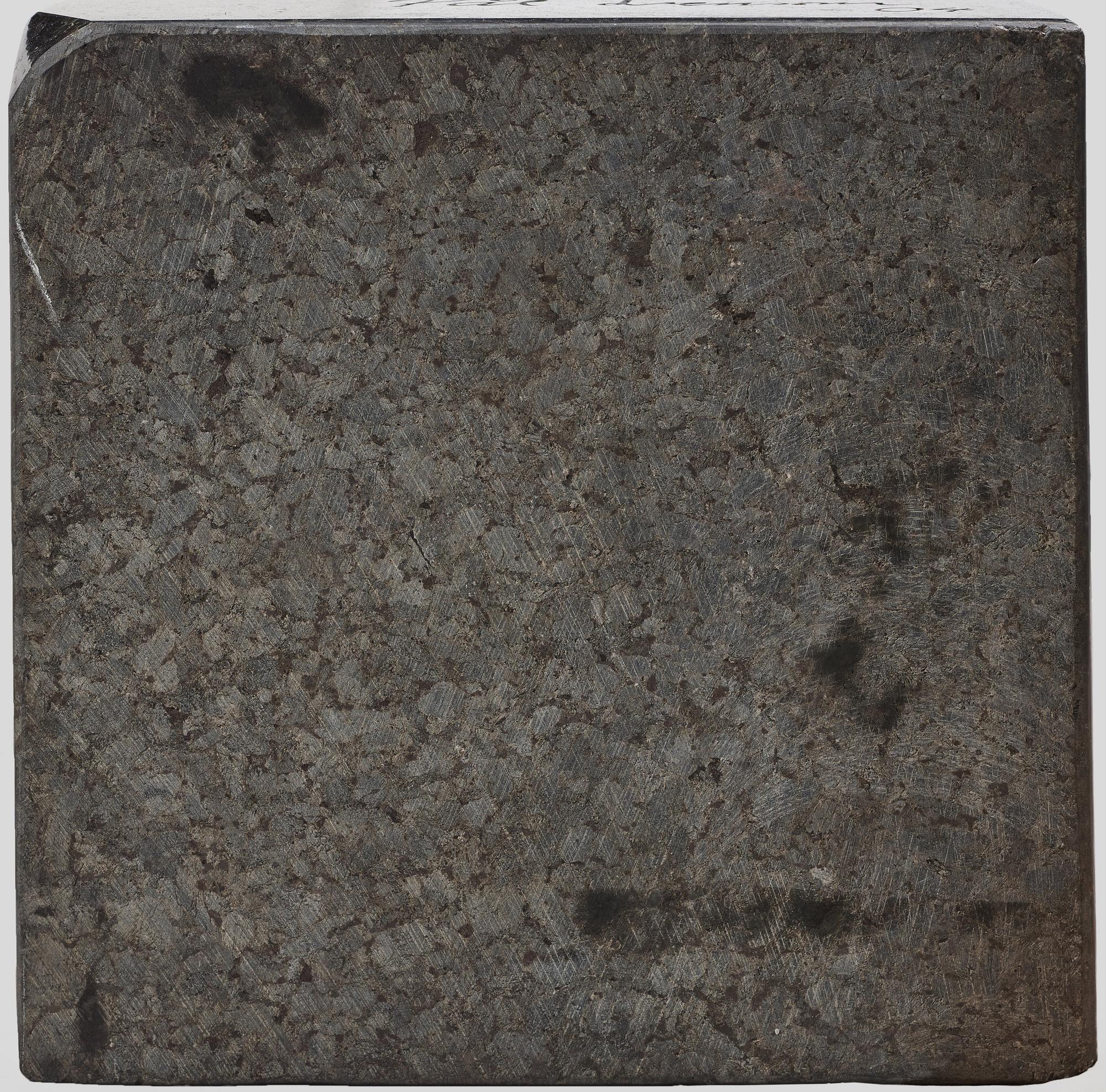 PÅL SVENSSON, sculpture signed and dated. Dark Labrador Granite.