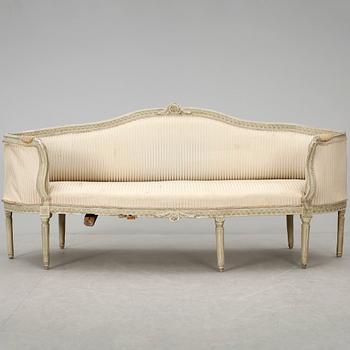 BADKARSSOFFA, gustaviansk stil, 1800-talets slut.