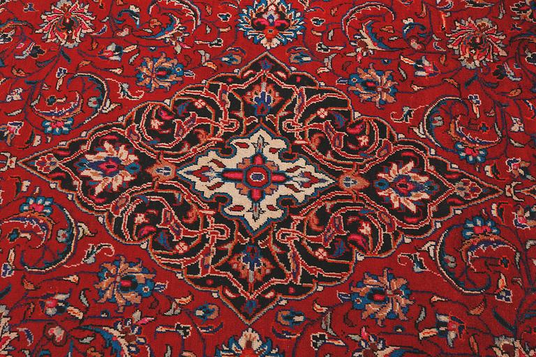 MATTA, Mahal, old, ca 370 x 220 cm.