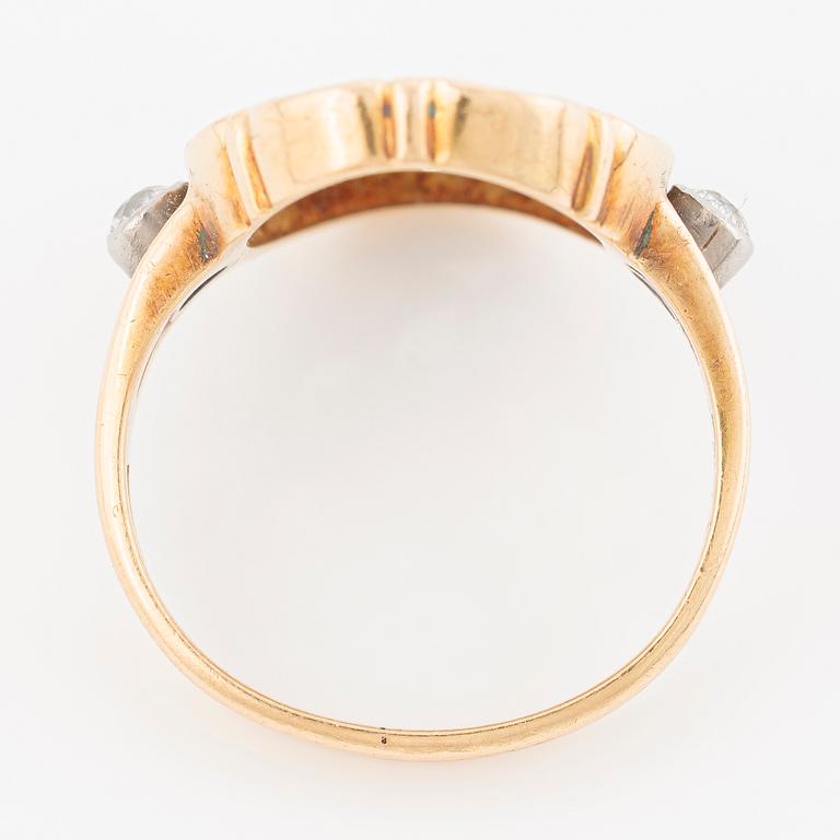 Ring, 18K gold set with round brilliant-cut and old-cut diamonds, STN, Norrköping 1954.