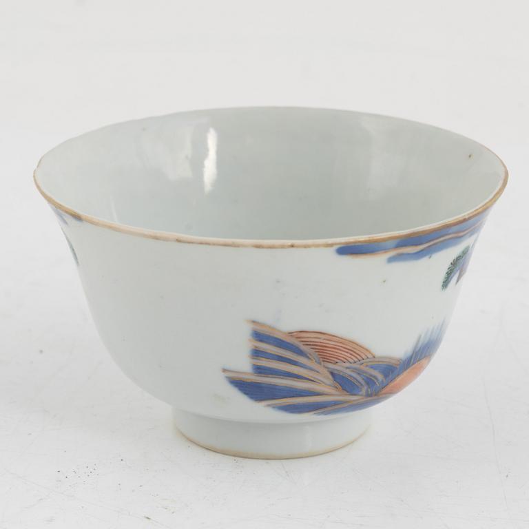 A Chinese 'crane' cup, Qing dynasty, Guangxu mark.