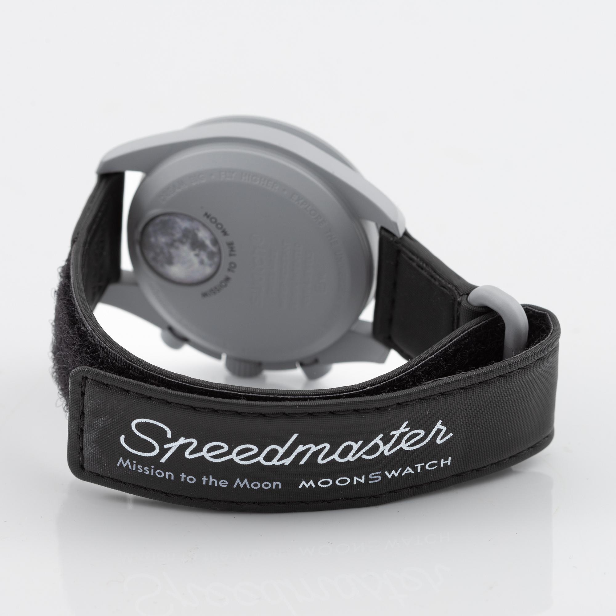 Swatch/Omega, MoonSwatch, Mission to the Moon, chronograph, wristwatch, 42 mm.