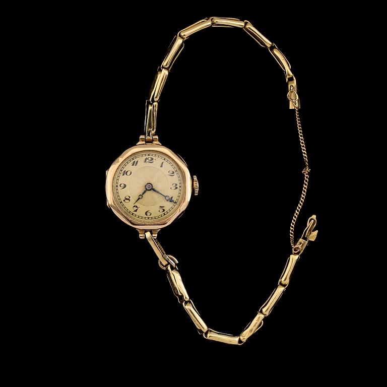 ARMBANDSUR, 18 k guld, 1900-talets första hälft. Total vikt med urhus ca 13 g.