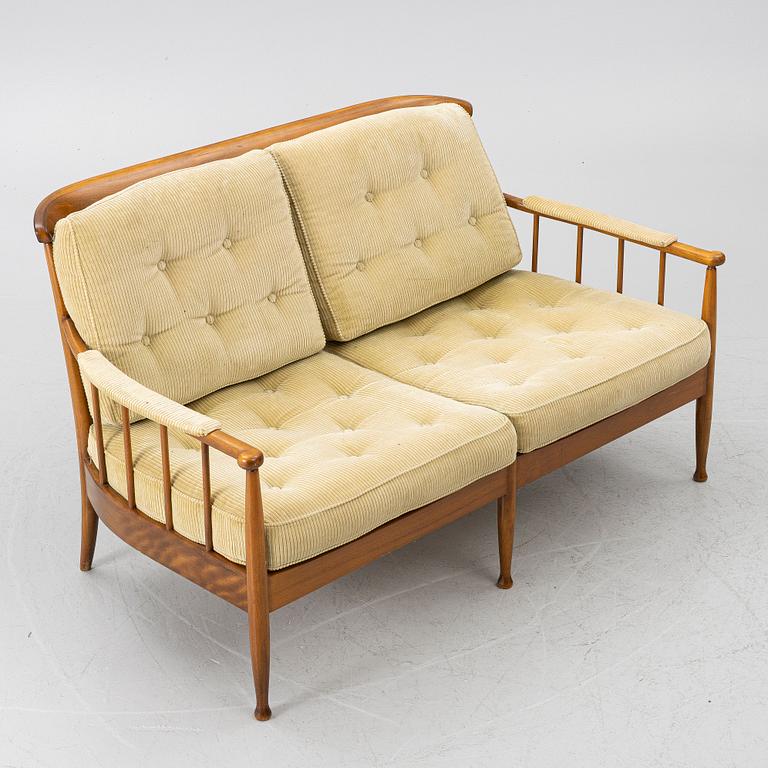 Kerstin Hörlin-Holmquist, Soffa, "Skrindan", OPE-Möbler, 1900-talets andra hälft.