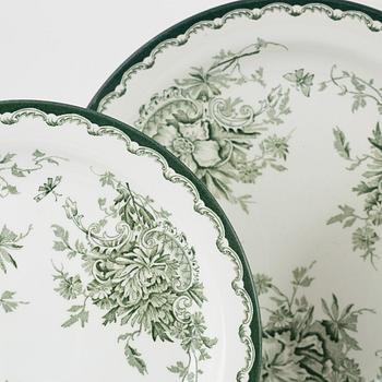 An 99-piece creamware dinner service, "Grön Anna", Rörstrand, Sweden, 1950's-1970's.