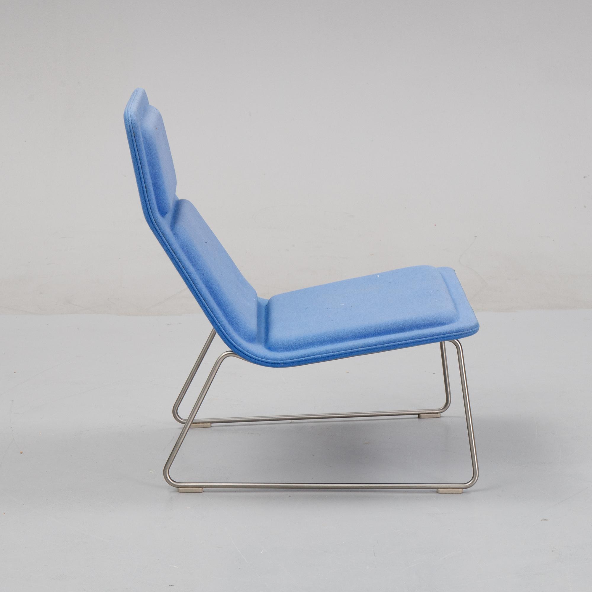 Jasper Morrison, a 'Low Pad Chair' Cappellini, Italy.