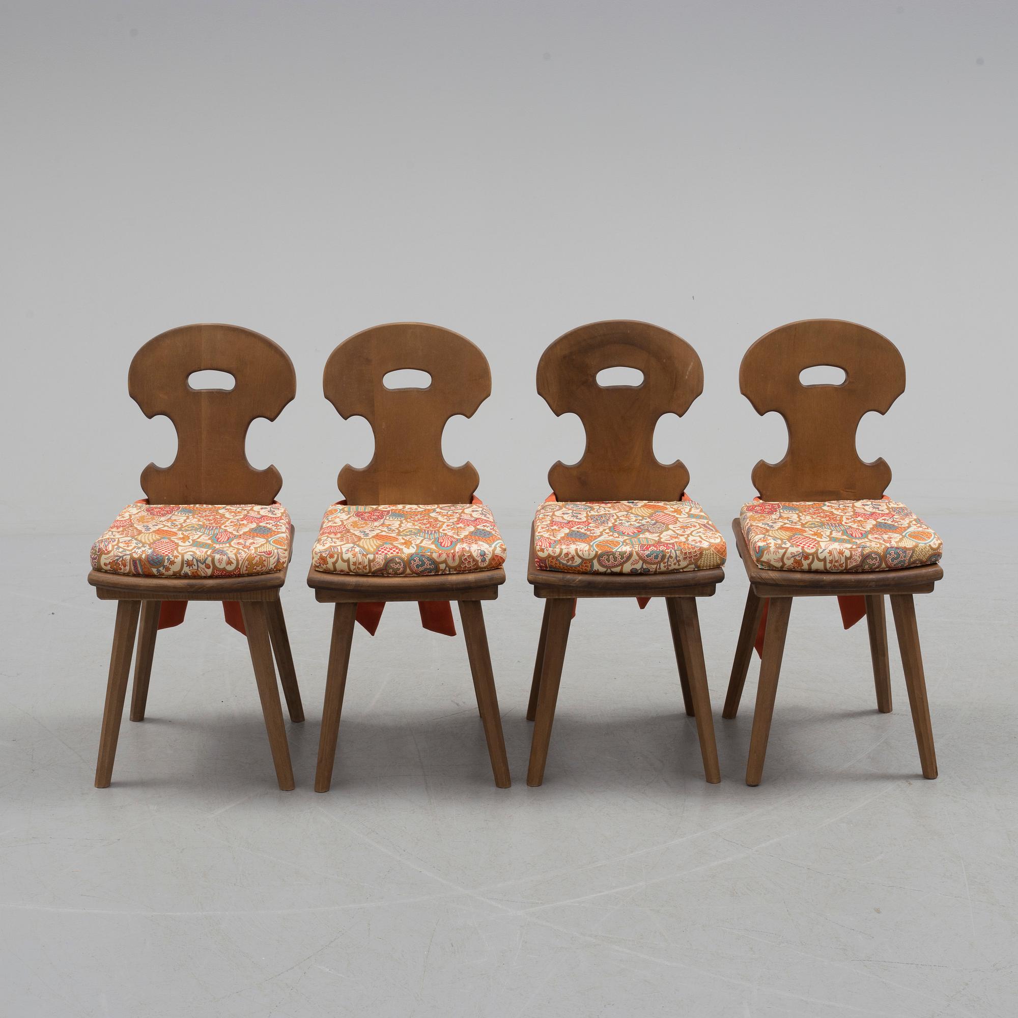 BARNSTOLAR, trä, 1970/80-talet.