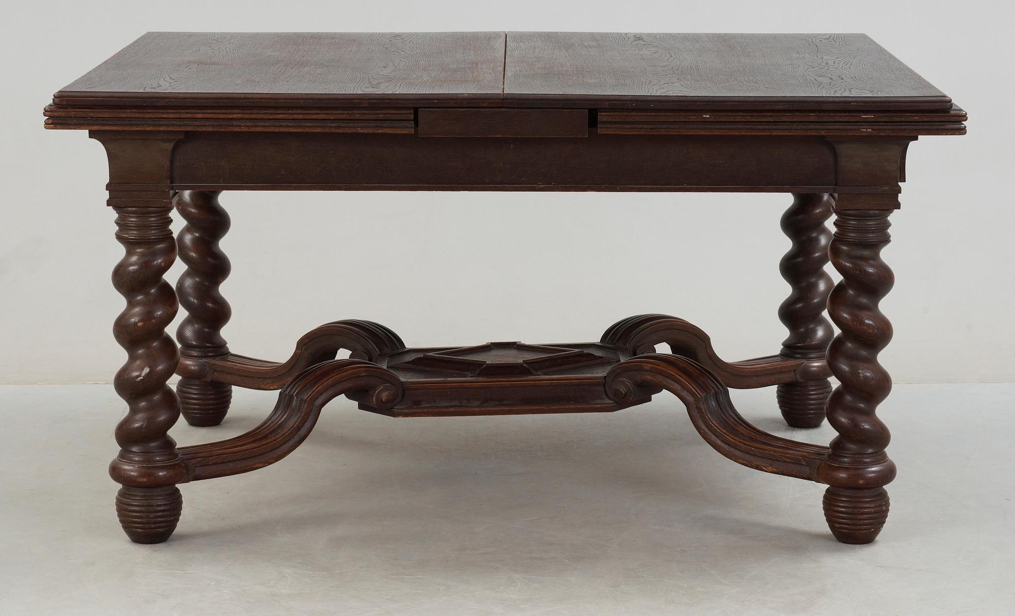 MATSALSGRUPP, 13 st, barockstil, 1900-talets första hälft.