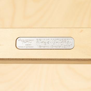 Bruno Mathsson, slagbord, "Maria Flap", Mathsson International, Värnamo, Sweden, 2017.