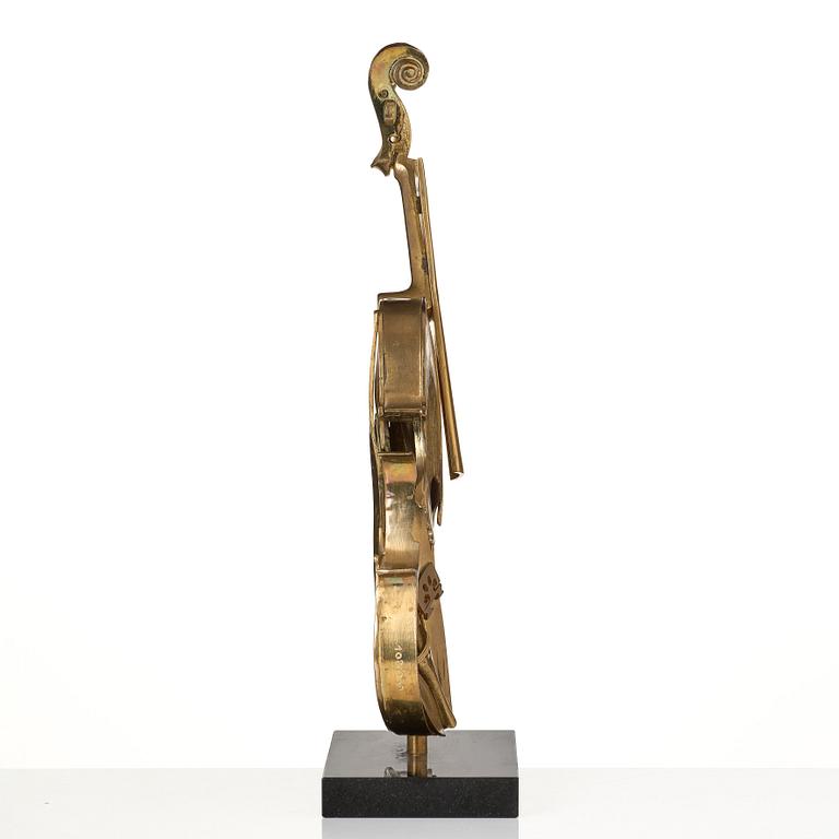 Arman (Armand Pierre Fernandez), "Le Tombeau de Paganini".